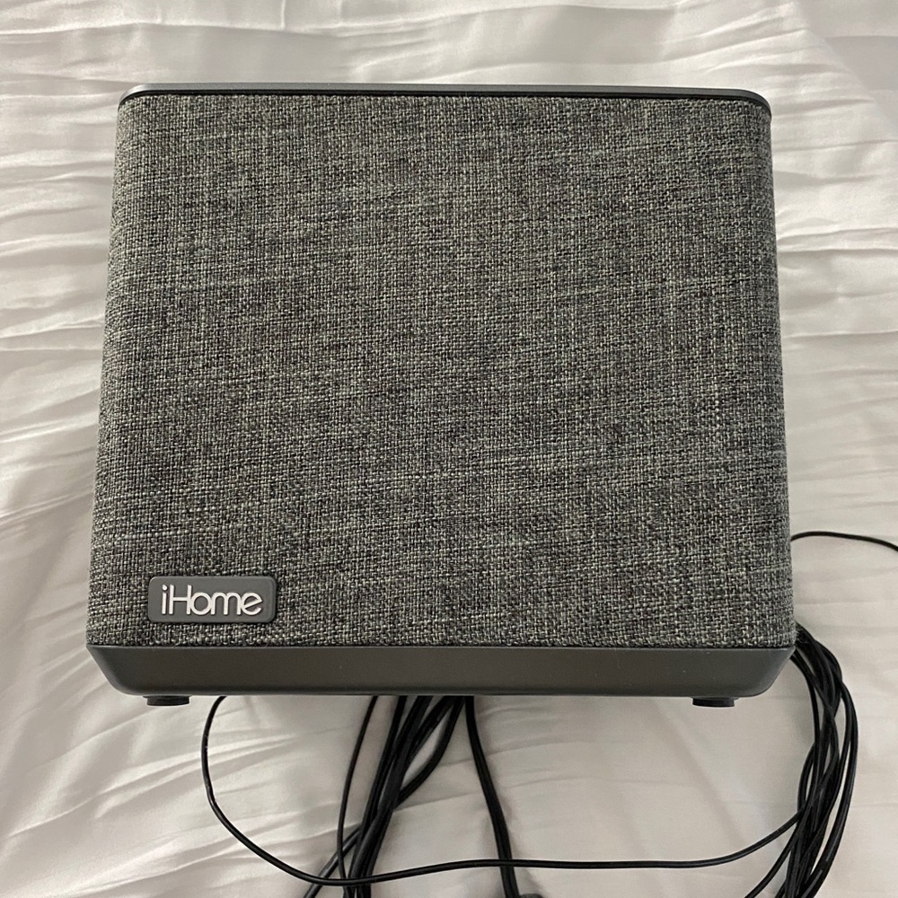iHome clock - Picture 4 of 4